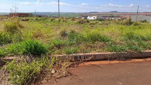 Lote/Terreno à venda, 160m² no , Cravinhos
