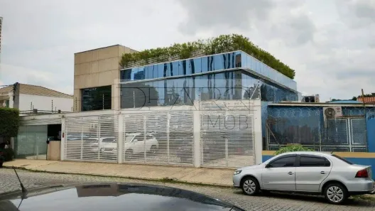 Prédio Comercial para alugar, 1267m² no Vila Cordeiro, São Paulo