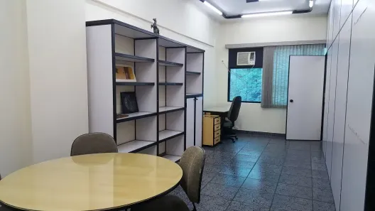 Sala Comercial para alugar, 70m² no Centro, Santos