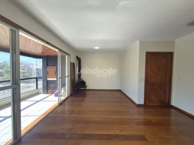 Apartamento com 3 Quartos para alugar, 124m² no Medianeira, Porto Alegre