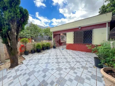 Imóvel Comercial com 3 Quartos para alugar, 167m² no São João, Porto Alegre