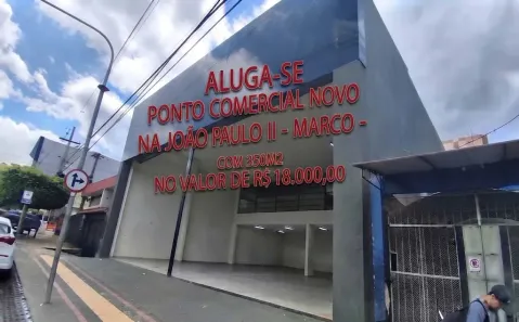 Ponto Comercial para alugar, 350m² no Marco, Belém