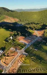 Lote/Terreno à venda, 300m² no Ribanceira, Imbituba