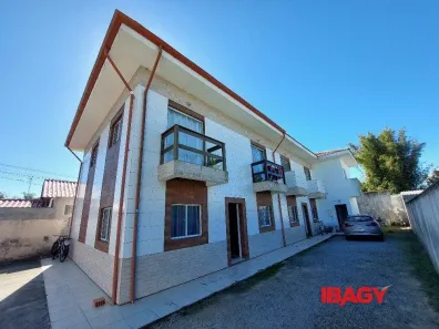 Apartamento com 2 Quartos para alugar, 40m² no Campeche, Florianópolis
