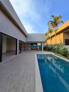 Casa de Condomínio com 5 Quartos à venda, 505m² no Jardins Munique, Goiânia