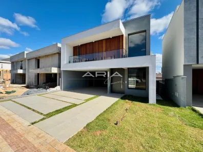 Casa com 3 Quartos à venda, 208m² no Conjunto Habitacional Alexandre Urbanas, Londrina