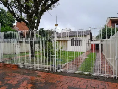Casa com 2 Quartos à venda, 146m² no Guarujá, Porto Alegre