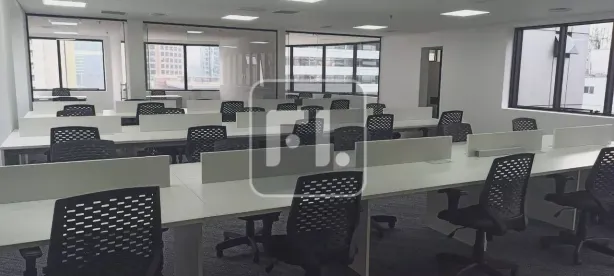 Sala Comercial para venda ou aluguel, 485m² no Vila Olímpia, São Paulo