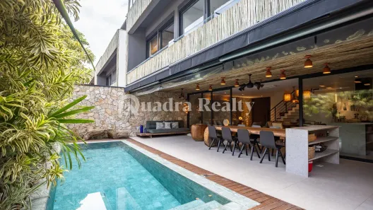 Casa de Condomínio com 5 Quartos à venda, 350m² no Camburi, São Sebastião