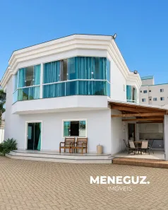 Casa com 5 Quartos à venda, 300m² no Praia do Morro, Guarapari