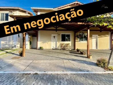 Casa de Condomínio com 3 Quartos para alugar, 130m² no Morada de Laranjeiras, Serra