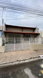 Casa com 3 Quartos à venda, 250m² no Suíça, Aracaju