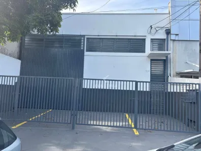 Galpão/Depósito/Armazém para alugar, 225m² no Jardim do Trevo, Campinas