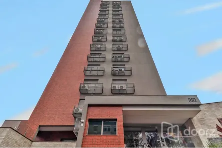 Apartamento com 2 Quartos à venda, 61m² no Vila Ipiranga, Porto Alegre