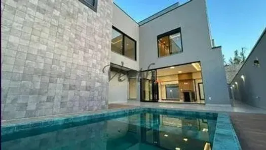 Sobrado com 4 Quartos à venda, 280m² no Vila dos Plátanos, Campinas