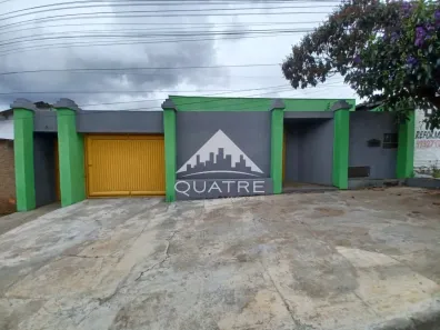 Casa com 3 Quartos à venda, 214m² no De Lourdes, Anápolis