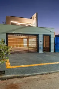 Sobrado com 3 Quartos à venda, 217m² no Jardim América, Goiânia
