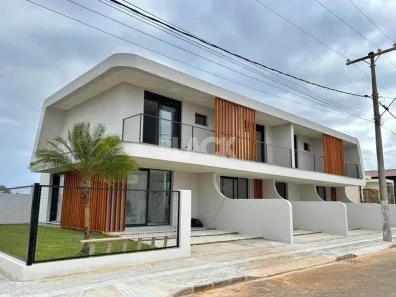 Sobrado com 2 Quartos à venda, 96m² no Torres, Torres