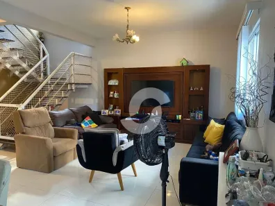 Casa com 4 Quartos à venda, 207m² no Itaipu, Niterói