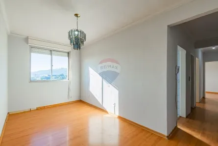 Apartamento com 2 Quartos à venda, 58m² no Jardim Sabará, Porto Alegre