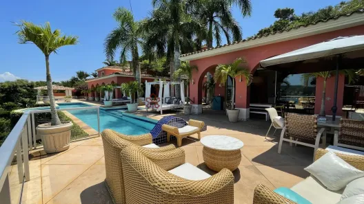 Casa com 6 Quartos à venda, 600m² no Ferradura, Armação dos Búzios