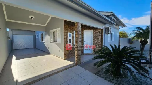Casa com 4 Quartos à venda, 160m² no Cidade Alta, Araranguá