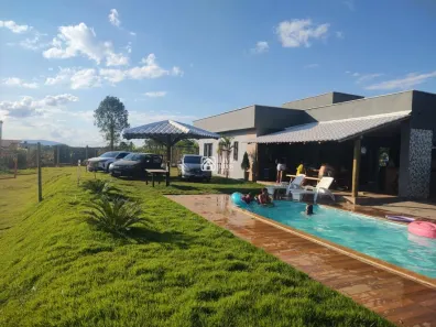 Fazenda/Sítio com 3 Quartos à venda, 160m² no Serra Azul, Mateus Leme