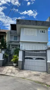 Sobrado com 3 Quartos à venda, 380m² no Sarandi, Porto Alegre
