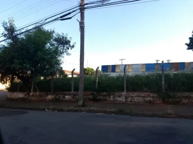 Lote/Terreno para alugar, 390m² no Jardim São Roque, Americana