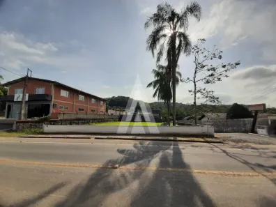 Lote/Terreno para alugar, 806m² no São Marcos, Joinville