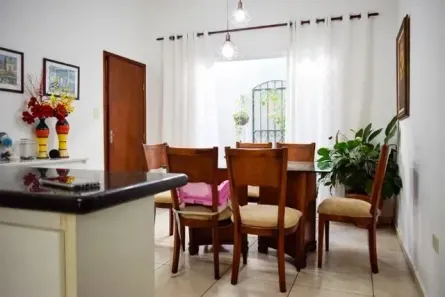 Casa com 3 Quartos à venda, 300m² no Jardim Oásis, Taubaté