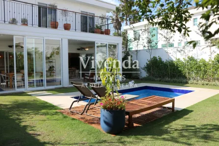 Sobrado com 4 Quartos à venda, 350m² no Residencial Morada dos Lagos, Barueri