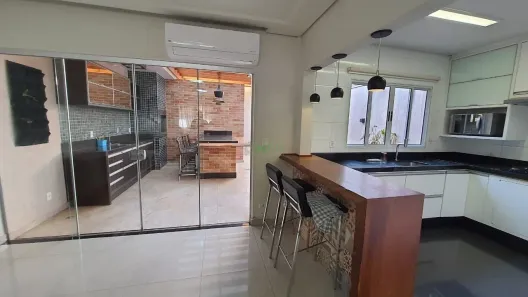 Casa de Condomínio com 3 Quartos à venda, 140m² no Jardim Império do Sol, Londrina
