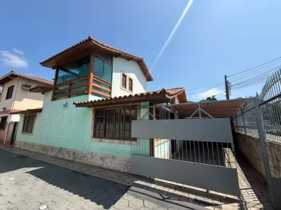 Casa com 3 Quartos à venda, 81m² no Novo Rio das Ostras, Rio das Ostras