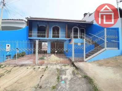 Casa com 3 Quartos para alugar, 250m² no Jardim Europa, Bragança Paulista