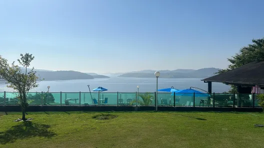 Casa de Condomínio com 4 Quartos à venda, 590m² no Almeida Prado, Igaratá