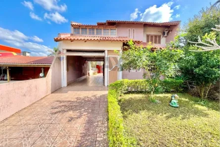 Sobrado com 4 Quartos à venda, 233m² no Estância Velha, Canoas