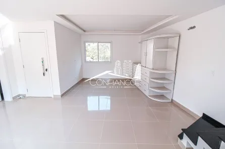 Casa de Condomínio com 3 Quartos para alugar, 168m² no Campo Comprido, Curitiba