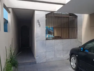 Casa com 3 Quartos para alugar, 140m² no Campo Belo, São Paulo