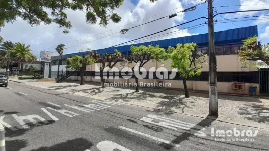 Prédio Comercial para alugar, 1330m² no Vila União, Fortaleza