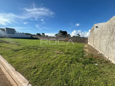 Lote/Terreno à venda, 250m² no Residencial Samambaia, São Carlos