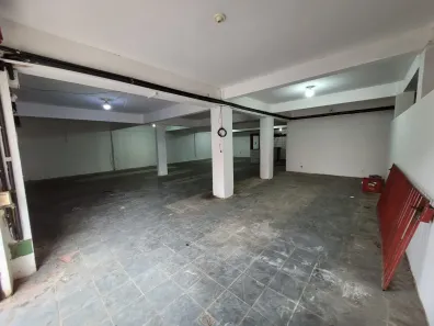 Ponto Comercial à venda, 250m² no Mussurunga, Salvador