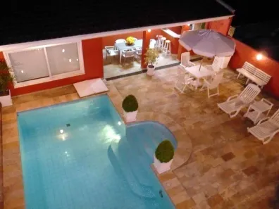 Casa com 4 Quartos à venda, 392m² no Chácara das Pedras, Porto Alegre
