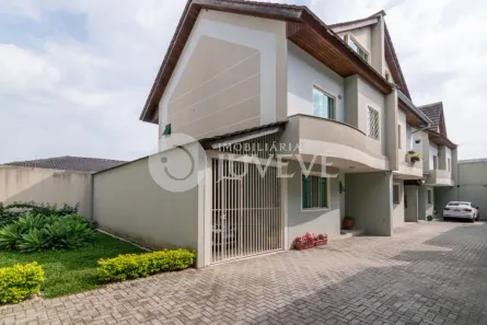 Sobrado com 4 Quartos à venda, 149m² no Bacacheri, Curitiba