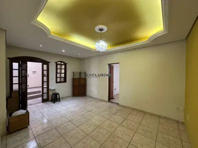 Casa com 4 Quartos à venda, 160m² no Eldorado, Contagem