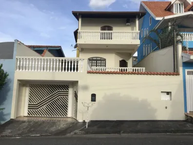 Casa com 3 Quartos à venda, 315m² no Jardim Terras de São João, Jacareí