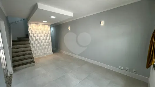 Sobrado com 4 Quartos à venda, 180m² no Vila Alzira, São Paulo