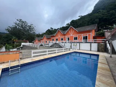 Casa de Condomínio com 3 Quartos à venda, 139m² no Granja Guarani, Teresópolis