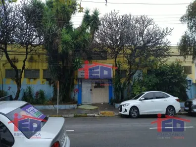 Imóvel Comercial para alugar, 550m² no Vila Campesina, Osasco