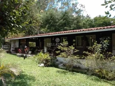 Fazenda/Sítio com 7 Quartos à venda, 400m² no Centro, Sumidouro